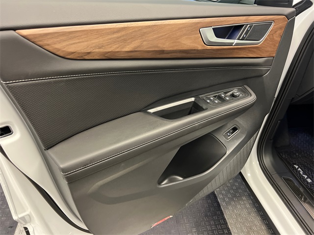 2026 Volkswagen Atlas SE Technology photo 8