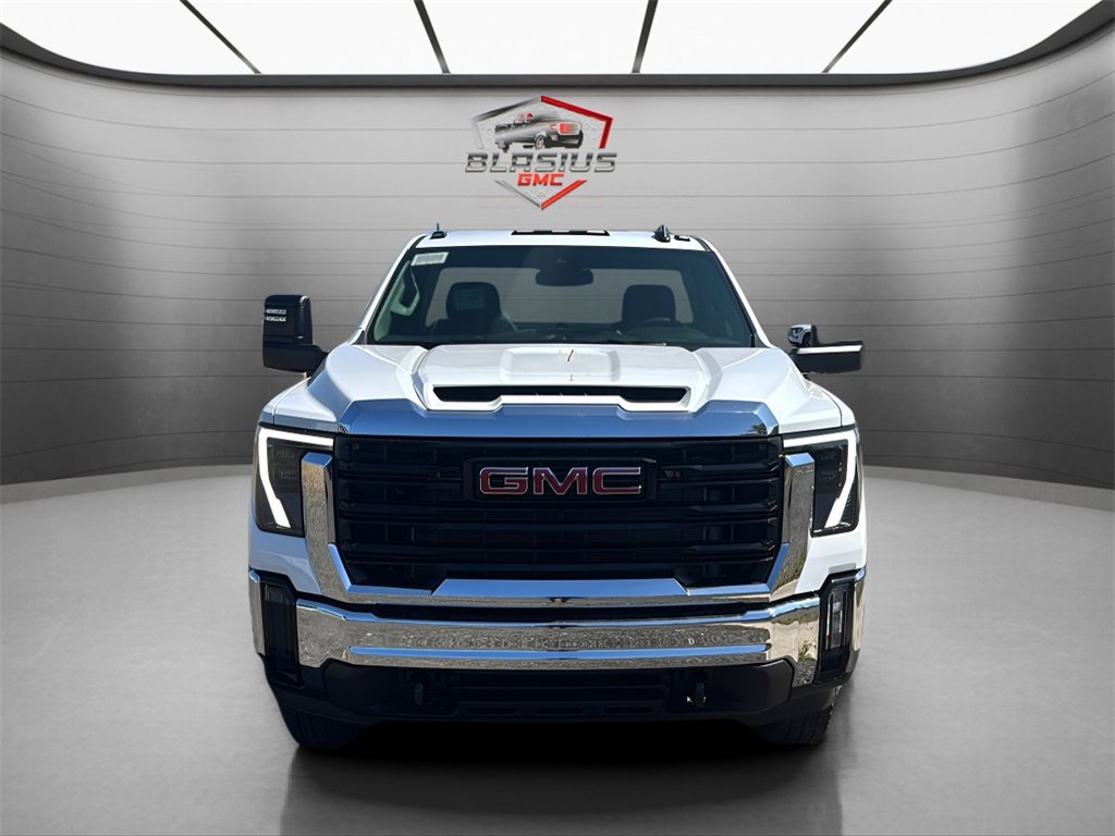 2026 Gmc Sierra 3500 HD Pro photo 7