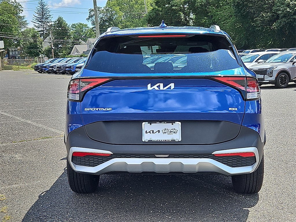 2025 Kia Sportage EX photo 6