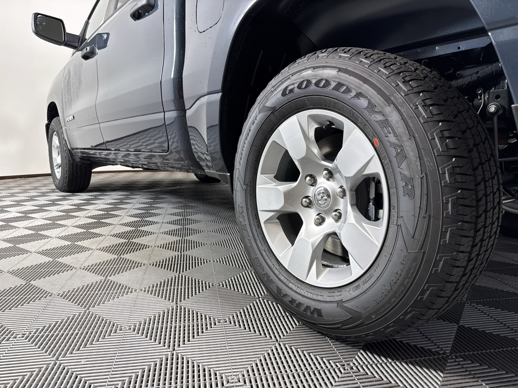 2025 Ram 1500 Tradesman photo 18