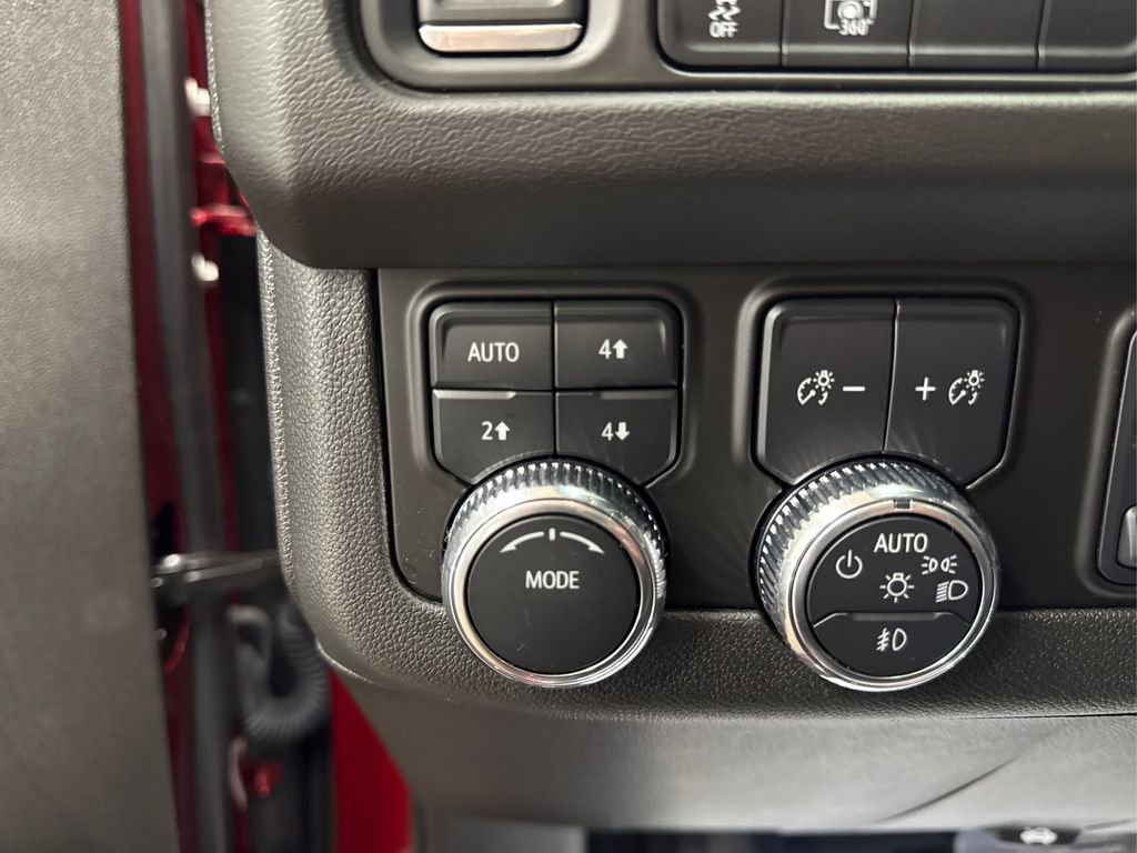 2023 Gmc Yukon SLT photo 36