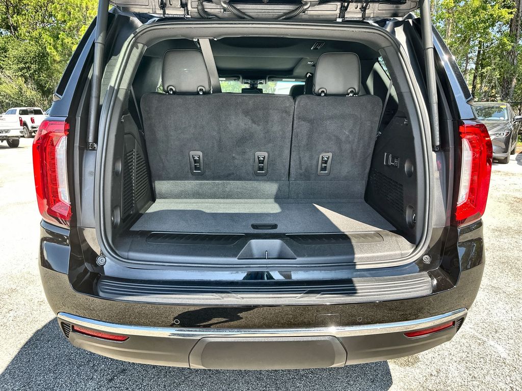 2022 Gmc Yukon SLT photo 26