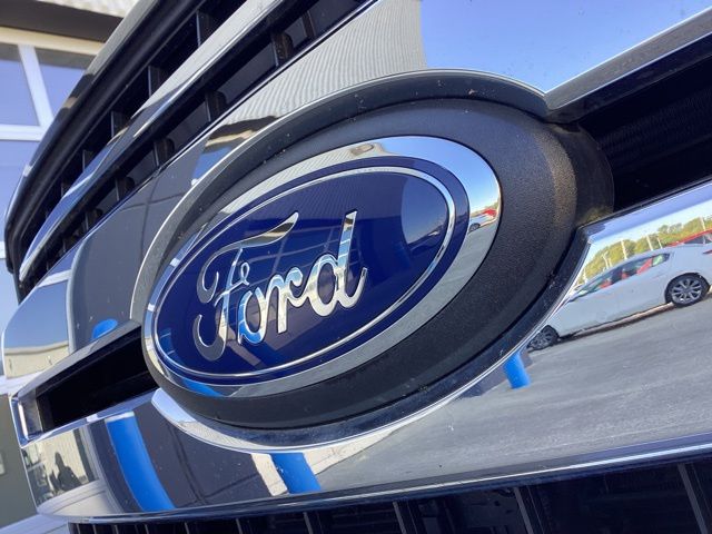2018 Ford F-150 XLT photo 21