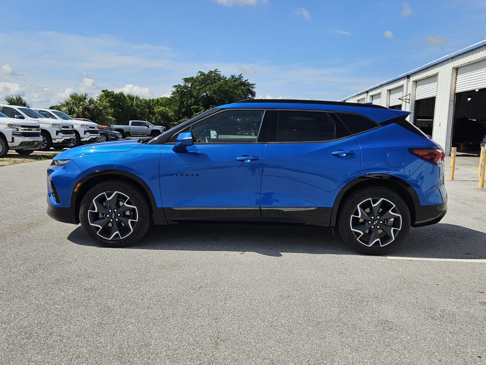 2021 Chevrolet Blazer RS photo 2