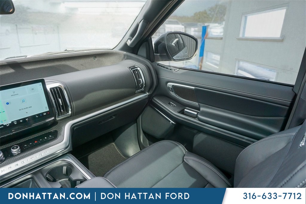 2025 Ford Expedition Platinum photo 20
