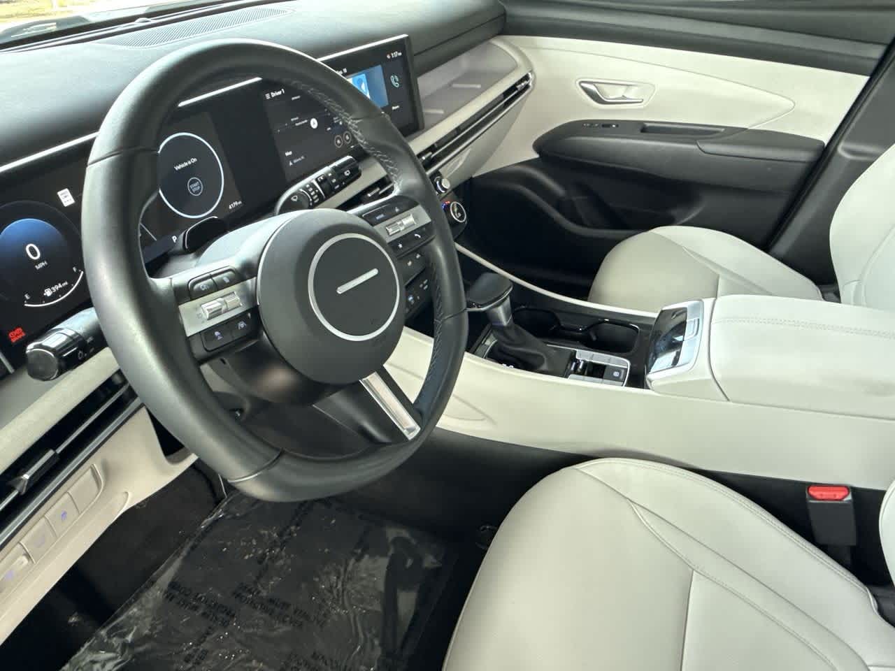 2025 Hyundai Tucson SEL Convenience photo 11