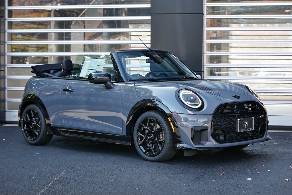 2026 MINI Convertible S's photo