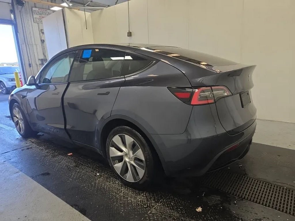 Used 2020 Tesla Model Y Long Range with VIN 5YJYGDEE9LF037743 for sale in Northfield, Minnesota