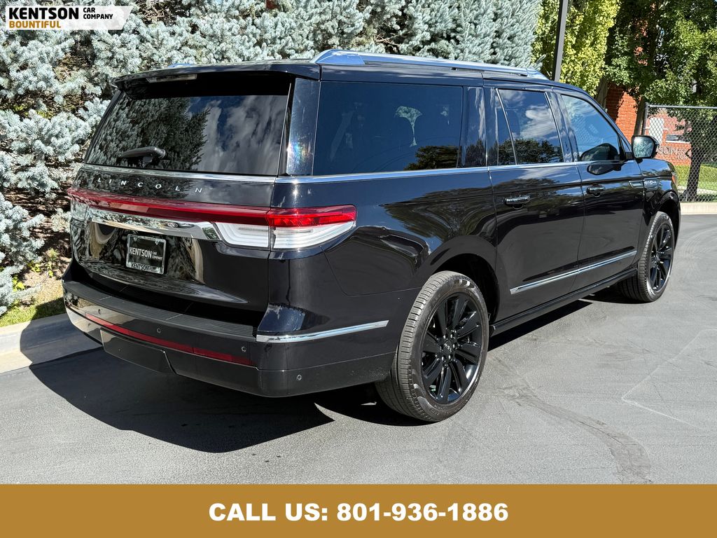 2022 Lincoln Navigator L Reserve photo 8