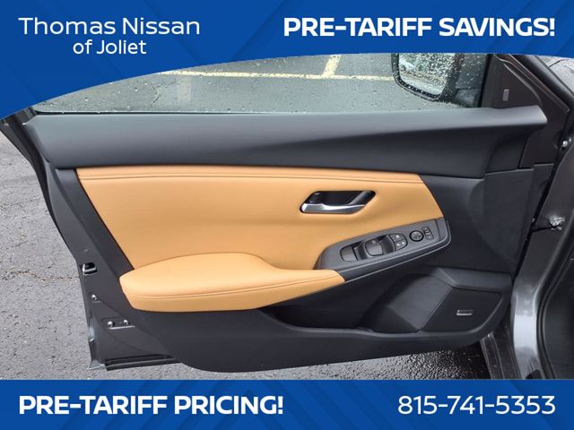 2025 Nissan Sentra SV photo 16