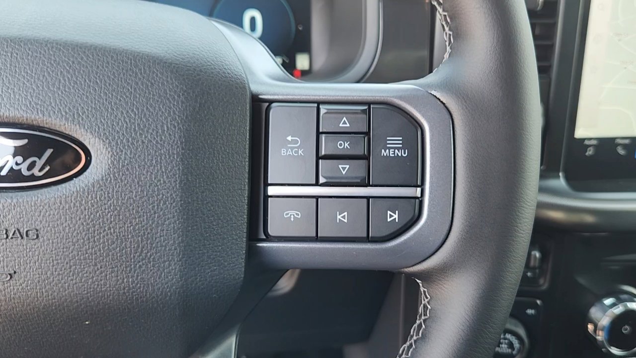 2025 Ford F-150 Lariat photo 17