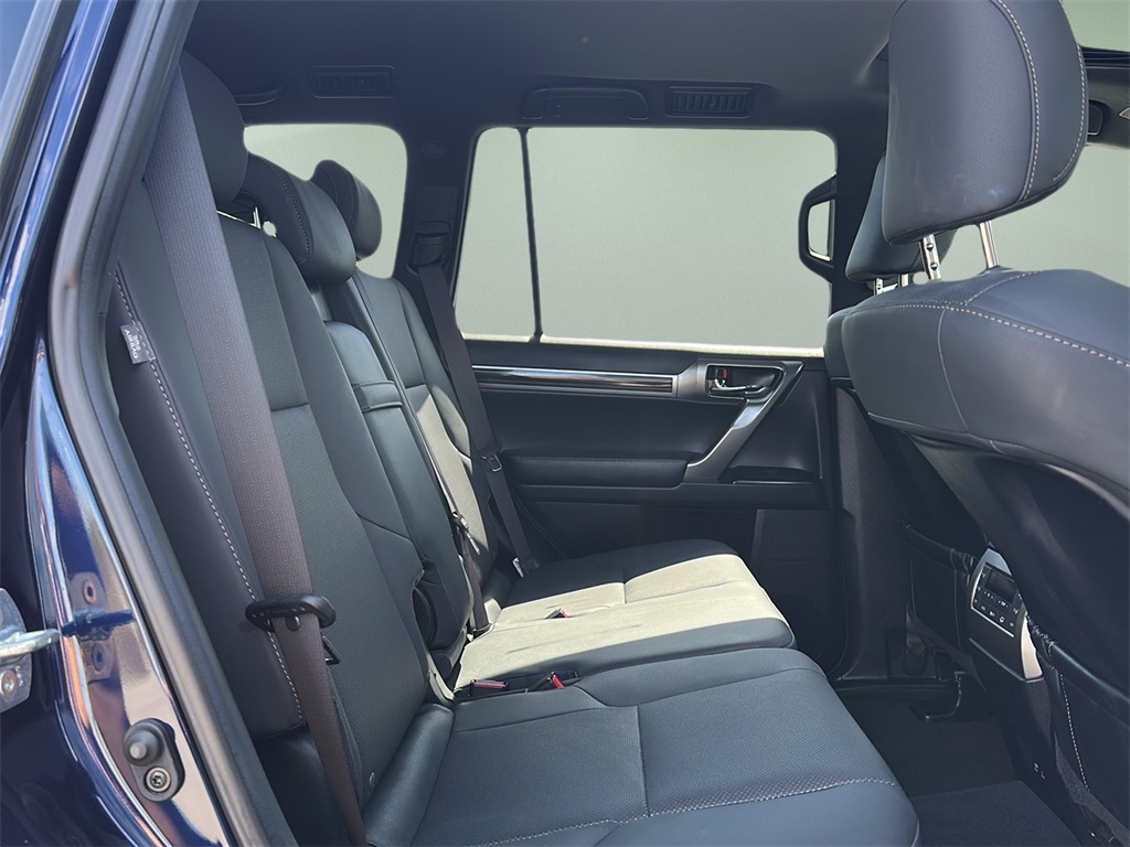 2023 Lexus GX 460 photo 22