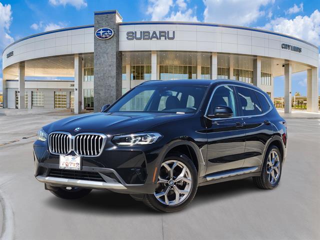 2022 BMW X3 30i's photo