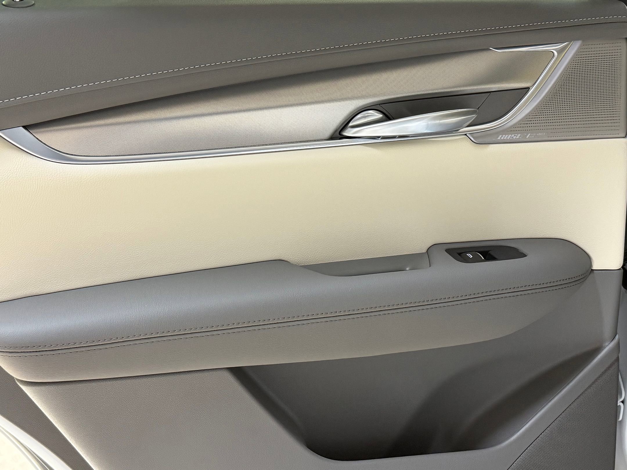 2025 Cadillac XT5 Premium Luxury photo 35