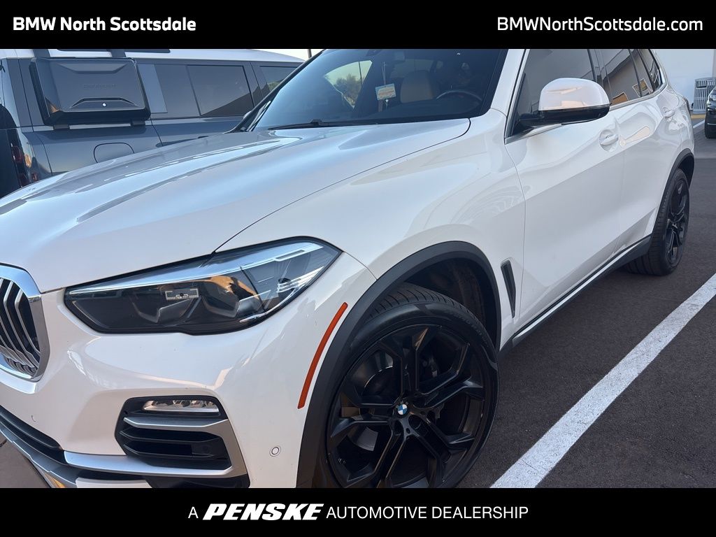 2021 BMW X5 40i's photo