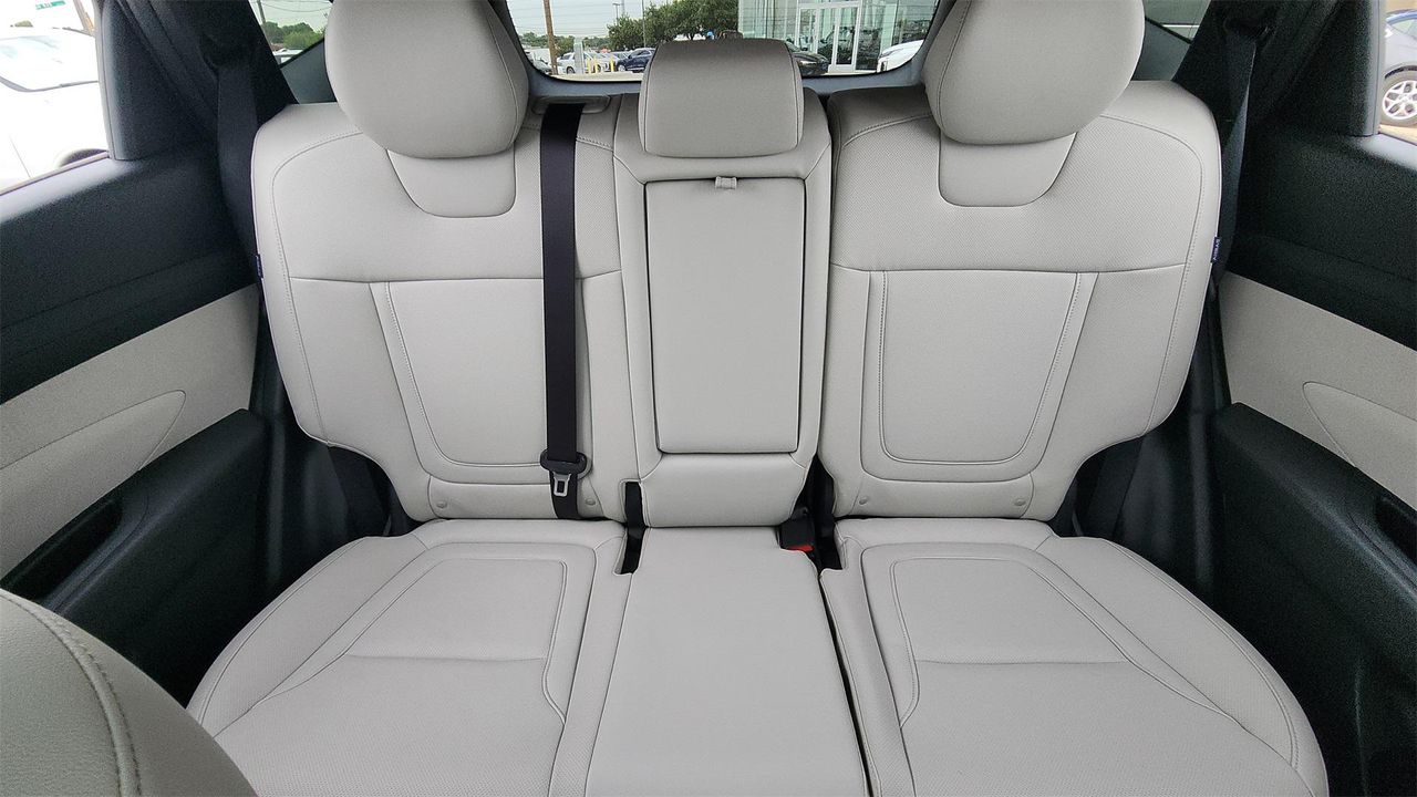 2025 Hyundai Tucson SEL Convenience photo 26