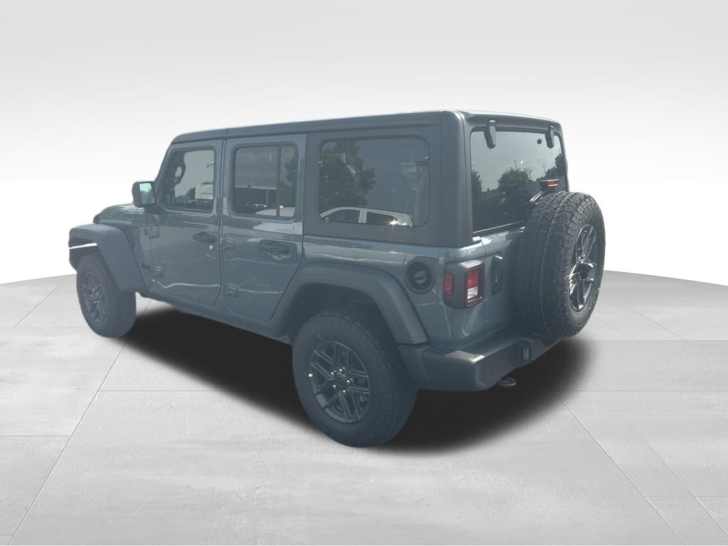 2025 Jeep Wrangler Sport S photo 5