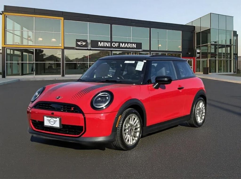 2026 MINI Hardtop 2 Door S's photo