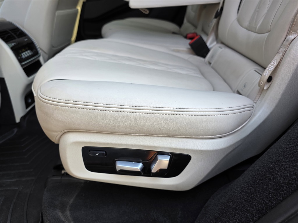 2021 Bmw X7 xDrive40i photo 19