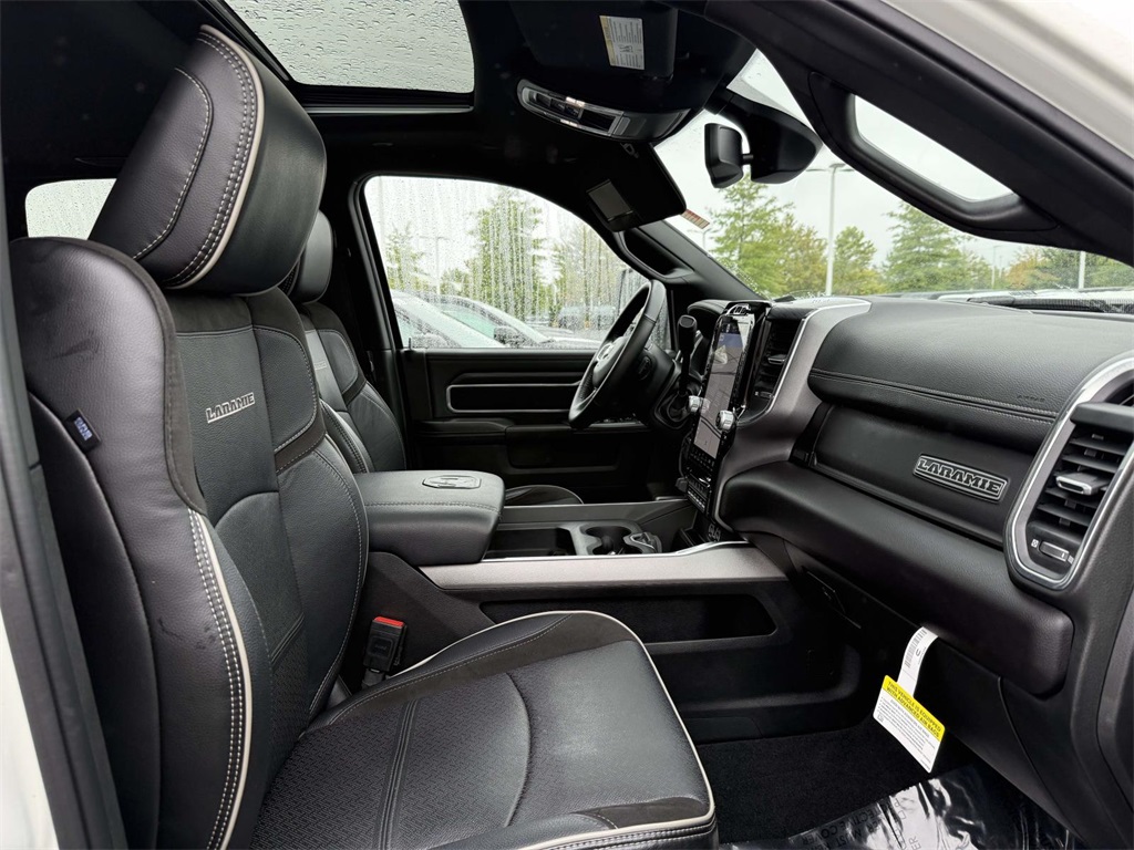 2024 Ram 2500 Laramie photo 15
