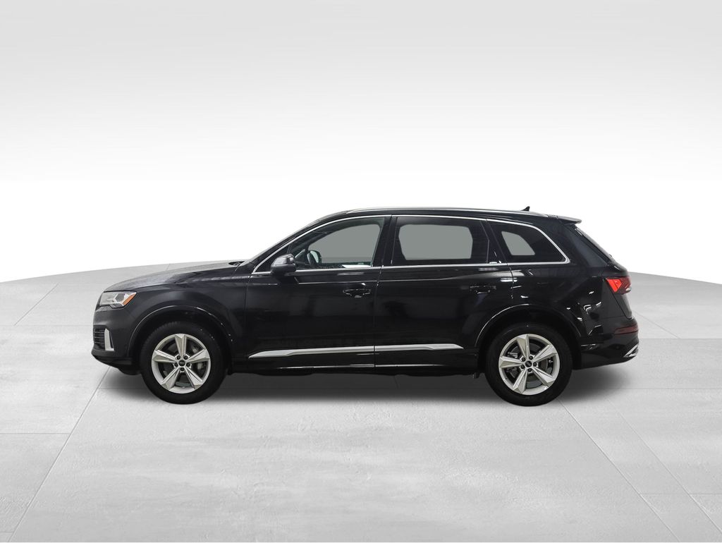 Used 2024 Audi Q7 Premium with VIN WA1ACBF73RD010727 for sale in Minneapolis, Minnesota