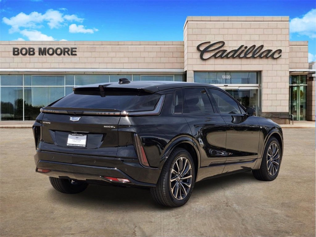 2025 Cadillac Lyriq Sport photo 7