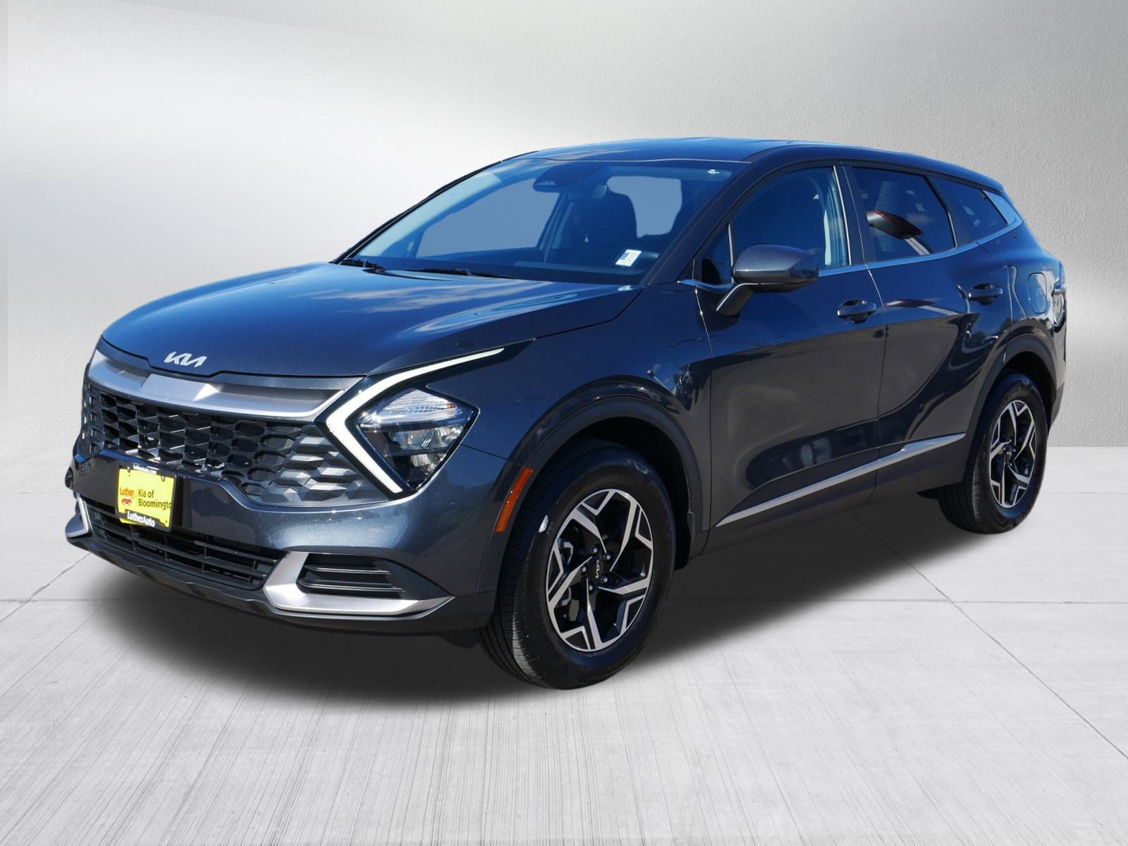 2023 Kia Sportage LX photo 3