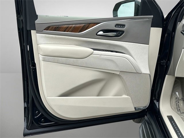 2024 Cadillac Escalade ESV Sport Platinum photo 12