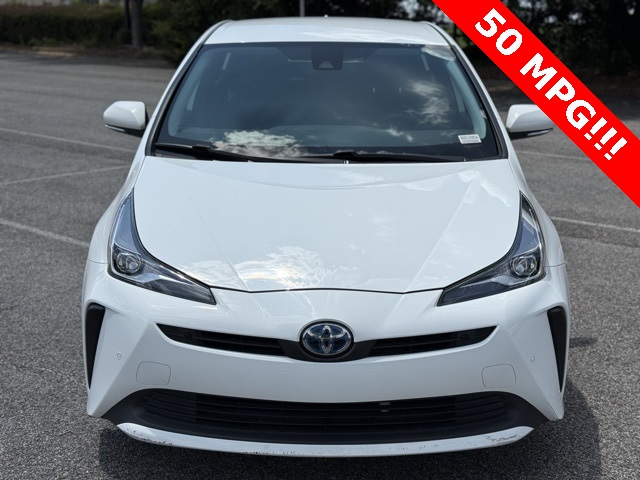 2022 Toyota Prius LE photo 2