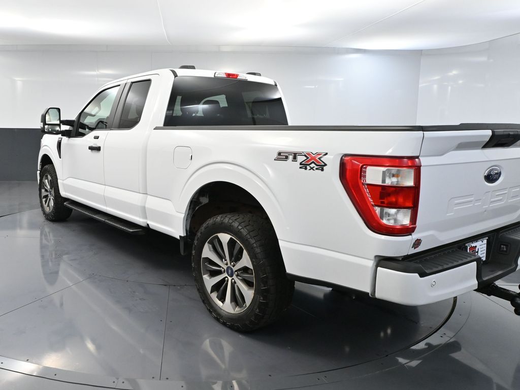 2022 Ford F-150 XL STX photo 3
