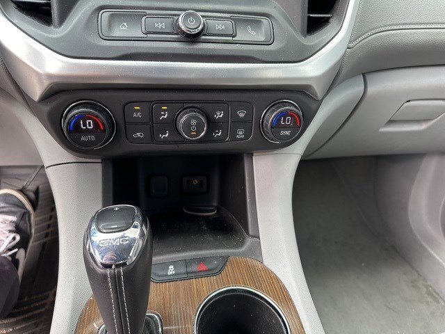 2018 Gmc Acadia SLE photo 10