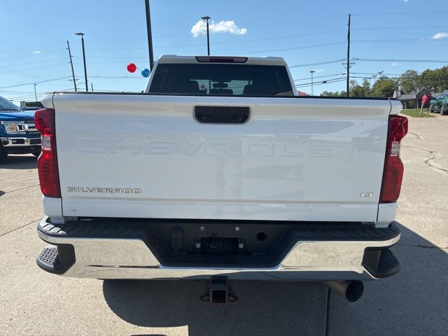 2022 Chevrolet Silverado 2500HD LT photo 4