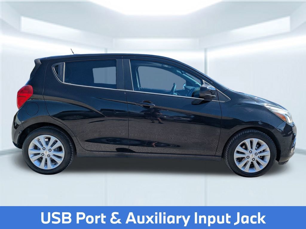 2017 Chevrolet Spark 1LT LT photo 6