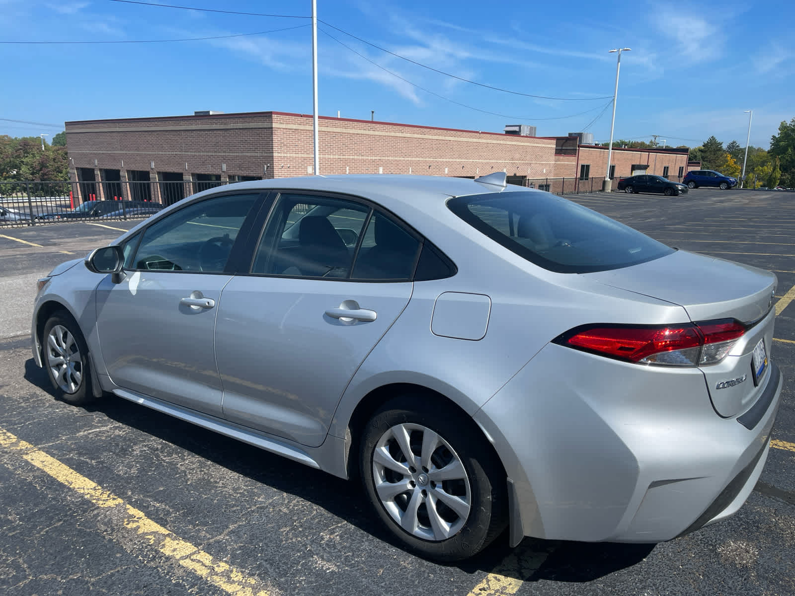 2022 Toyota Corolla LE photo 4