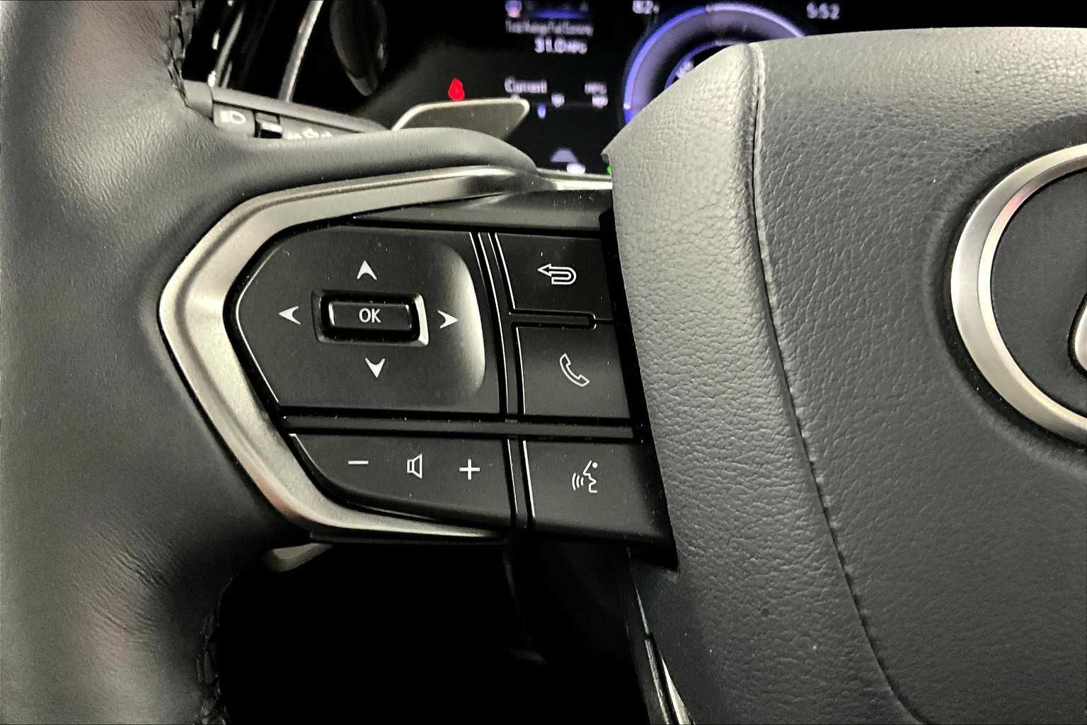 2024 Lexus RX Premium AWD photo 21