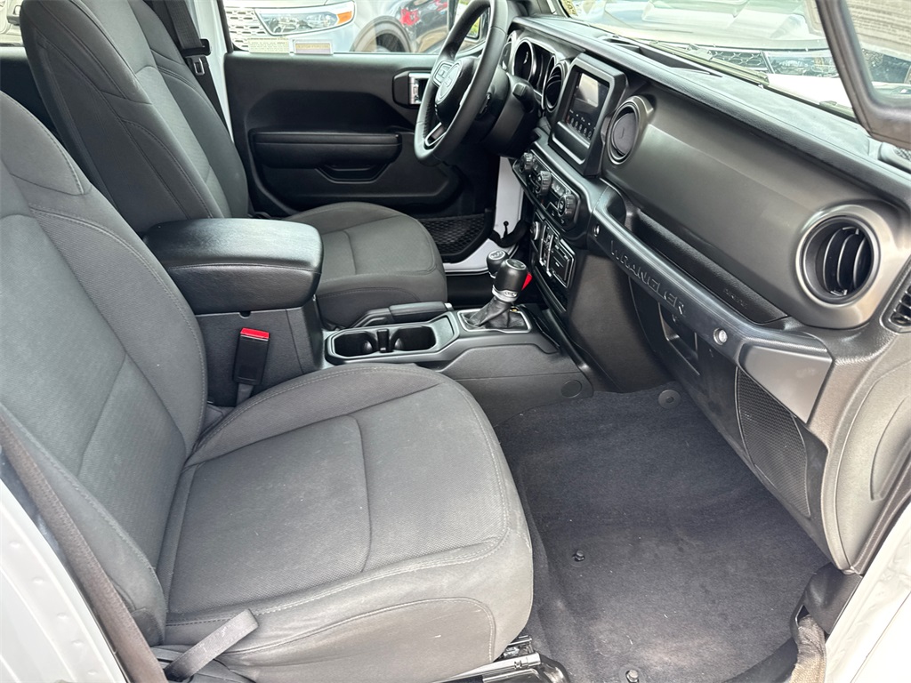 2023 Jeep Wrangler Sport S photo 16