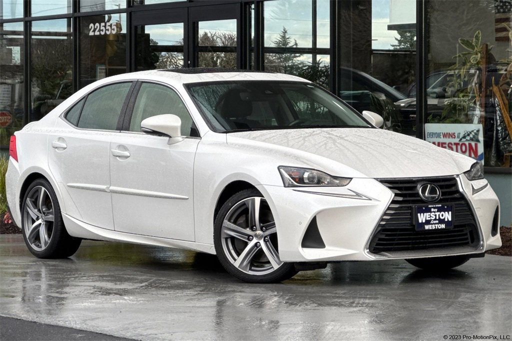 2017 Lexus IS 300