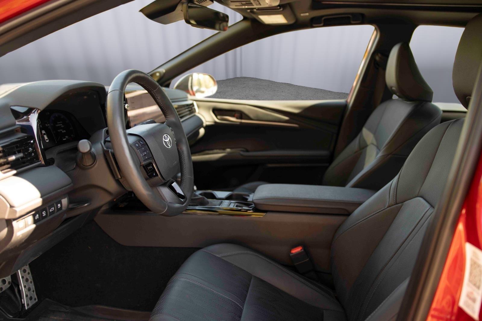 2025 Toyota Camry LE photo 2