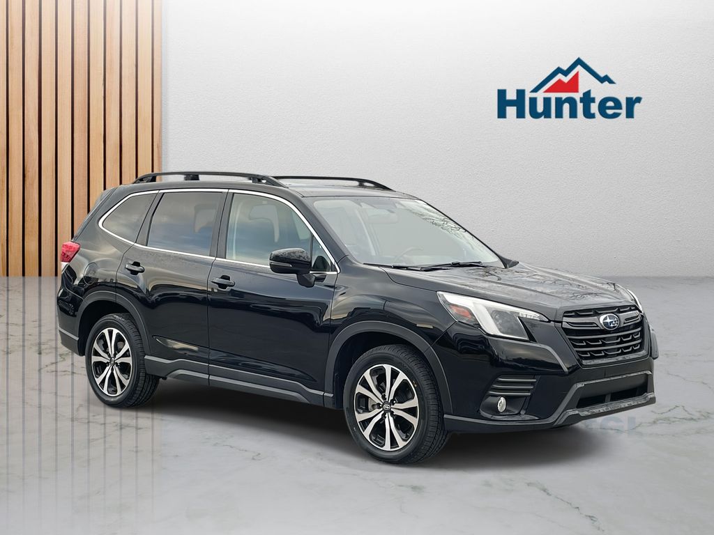 2022 Subaru Forester Limited's photo