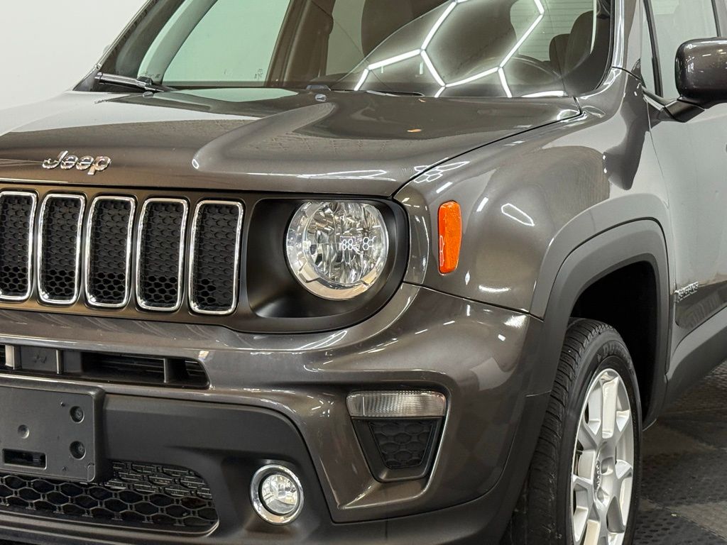 2020 Jeep Renegade Latitude photo 2