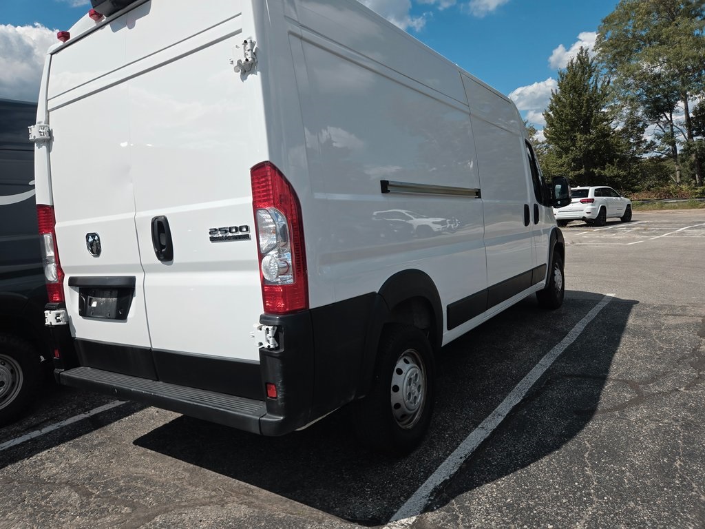 2025 Ram ProMaster 2500 photo 3