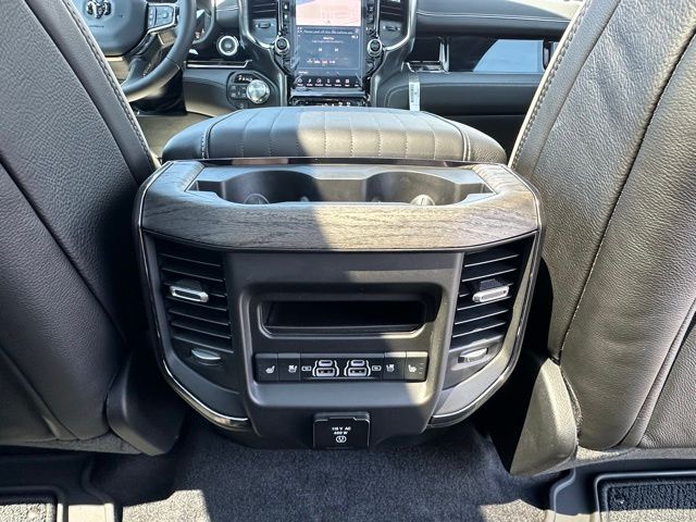 2026 Ram 1500 Limited photo 34