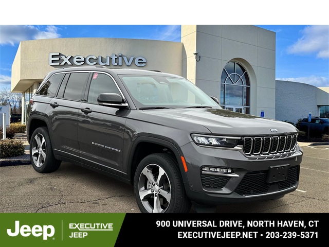 2023 Jeep Grand Cherokee 4xe's photo