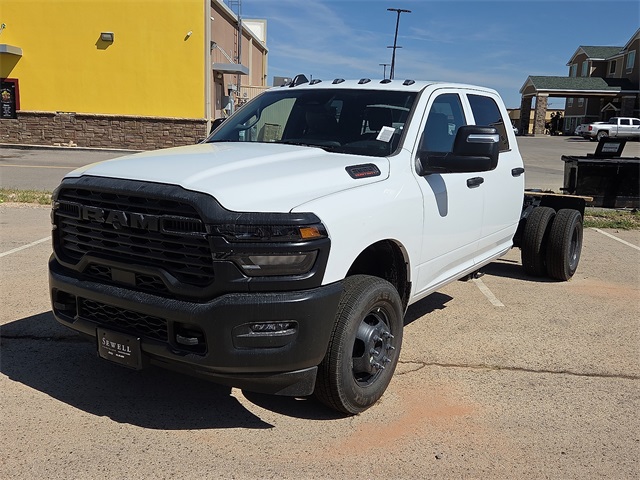 2026 RAM Ram 3500 Chassis Cab Tradesman's photo