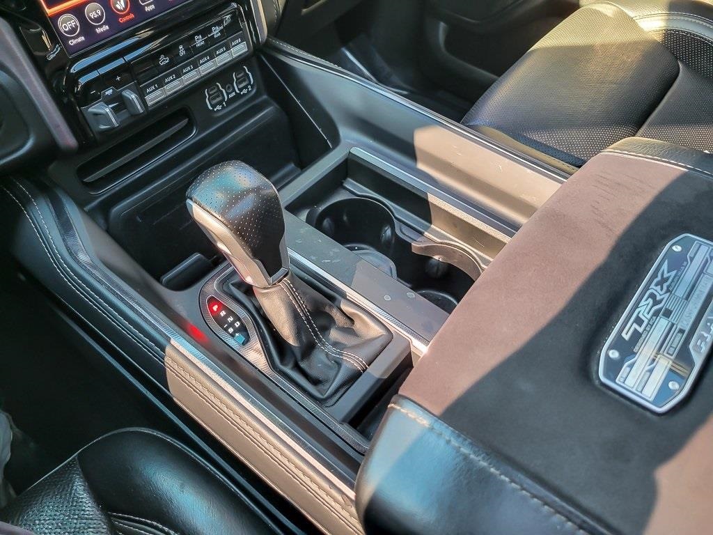 2021 RAM 1500 - Image 15