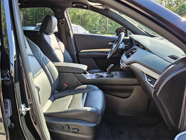 2023 Cadillac XT4 Premium Luxury photo 16