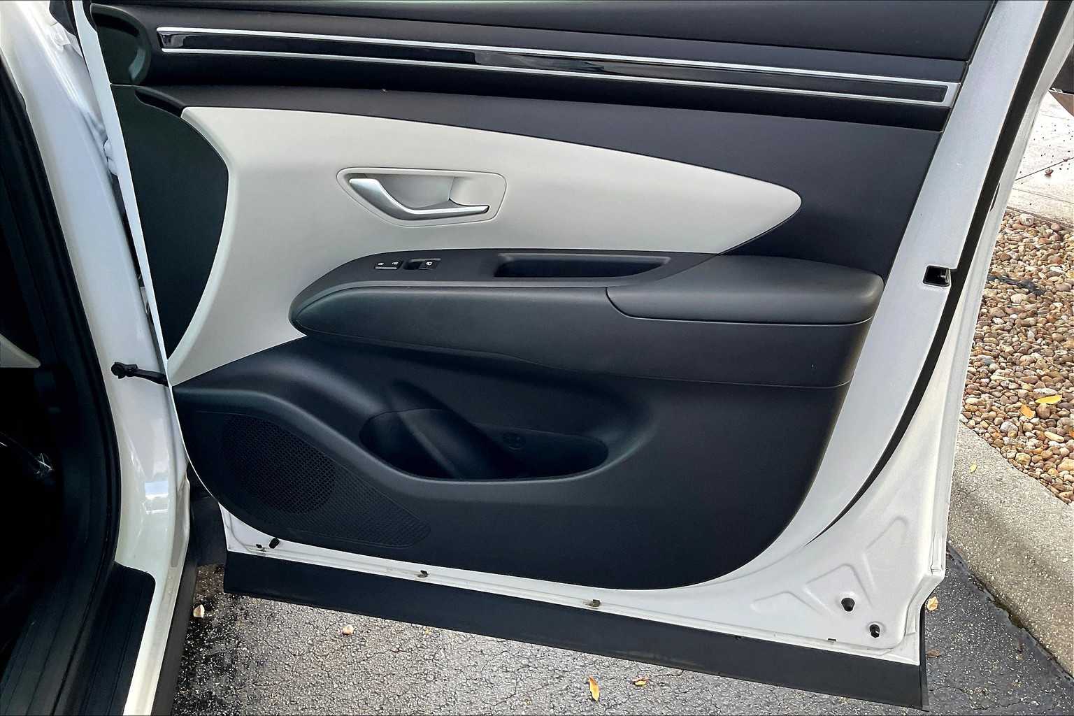 2024 Hyundai Tucson SE photo 21