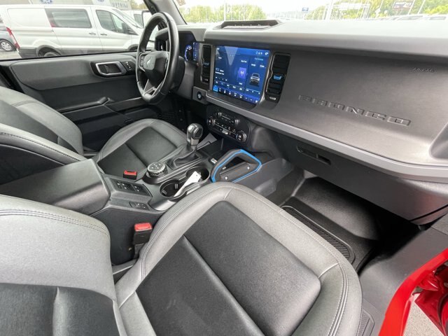2024 Ford Bronco Black Diamond photo 29
