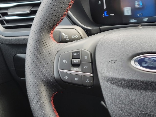 2025 Ford Escape ST-Line photo 15