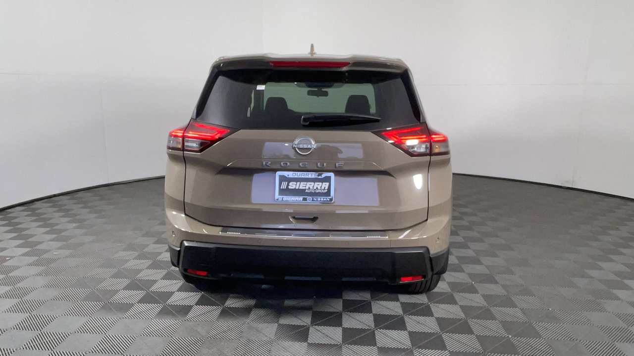 2025 Nissan Rogue SV photo 5